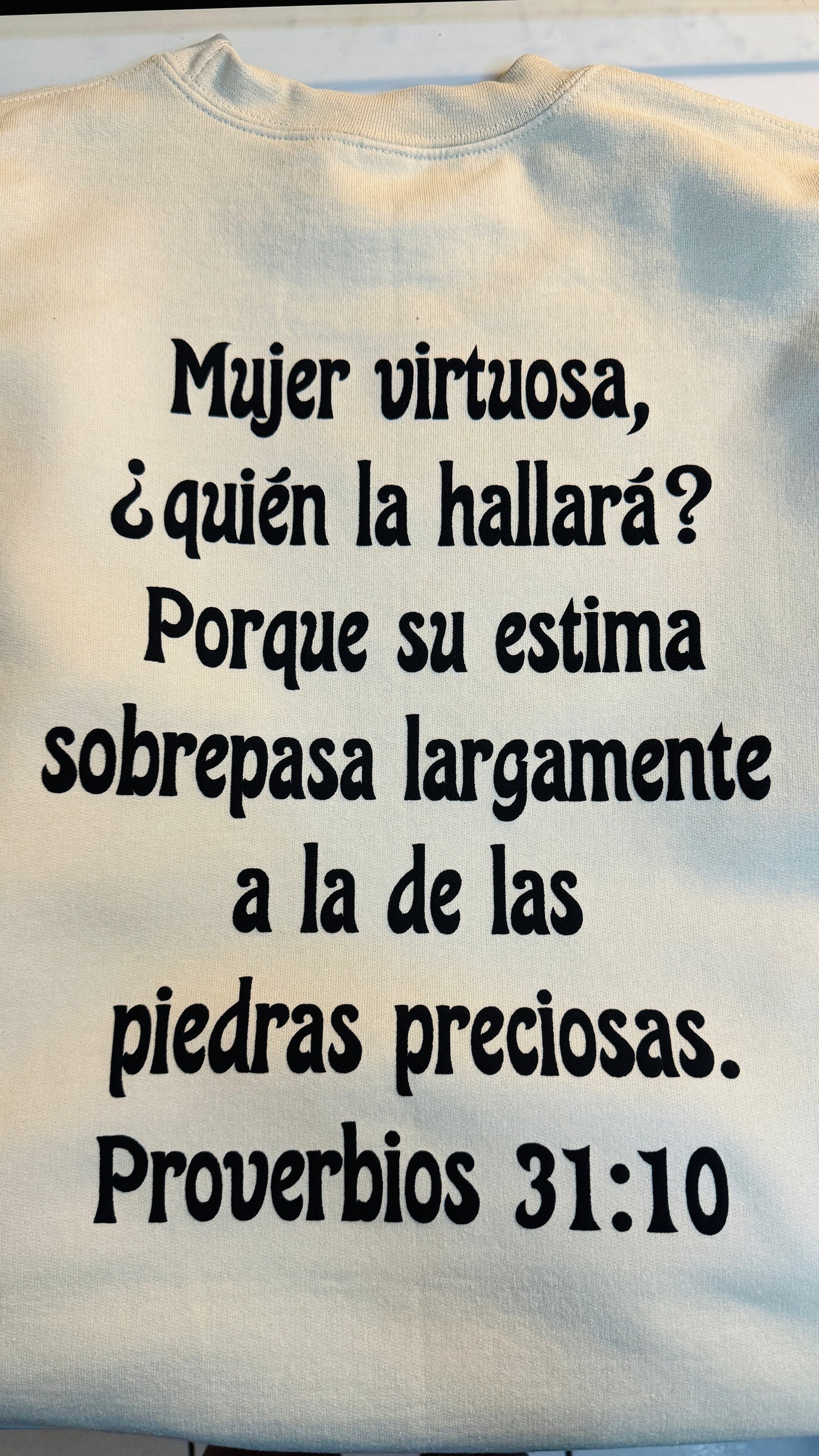 Mujer virtuosa Sweater